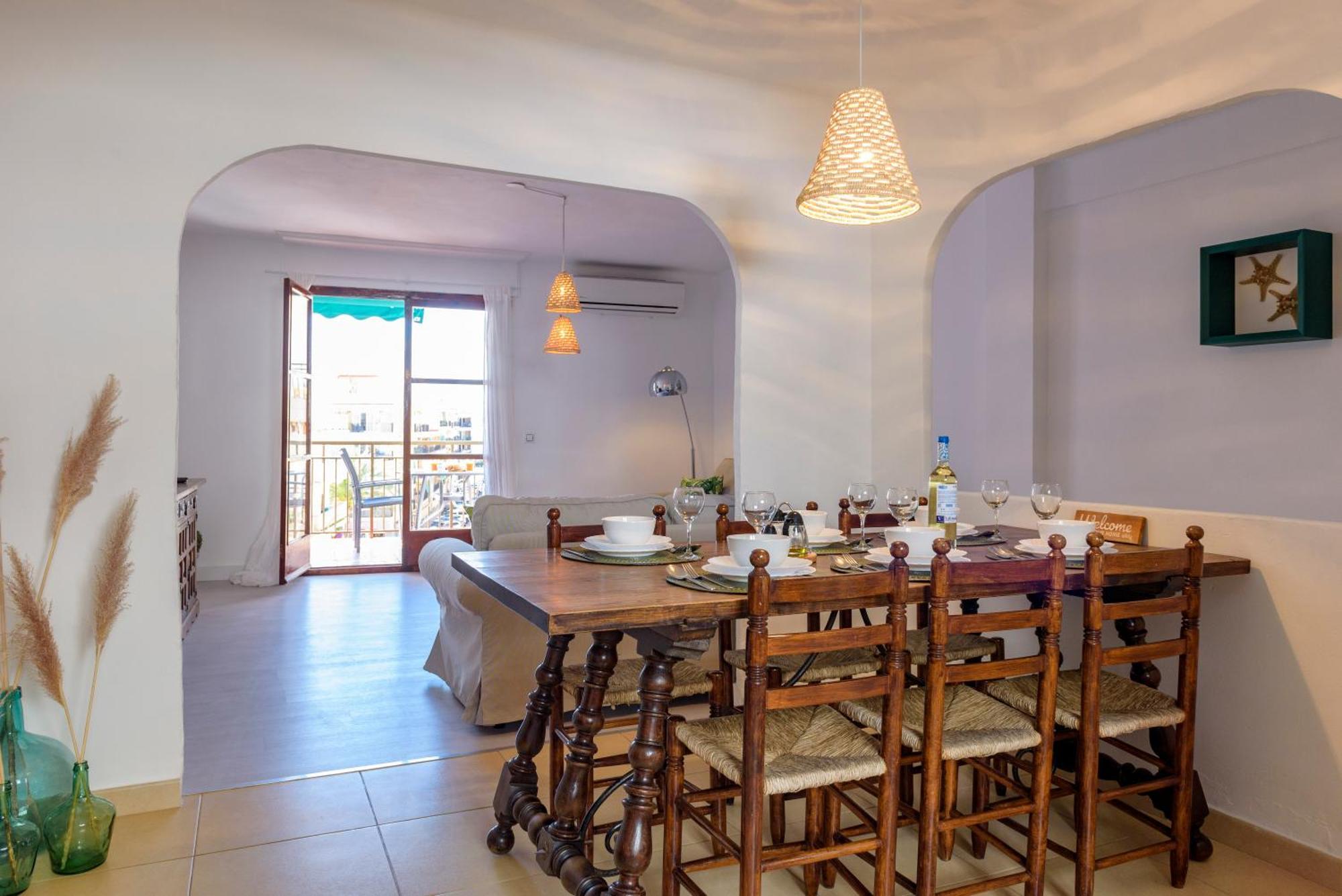 Port Perfection: Your Dream Apartment By The Beach Jávea エクステリア 写真