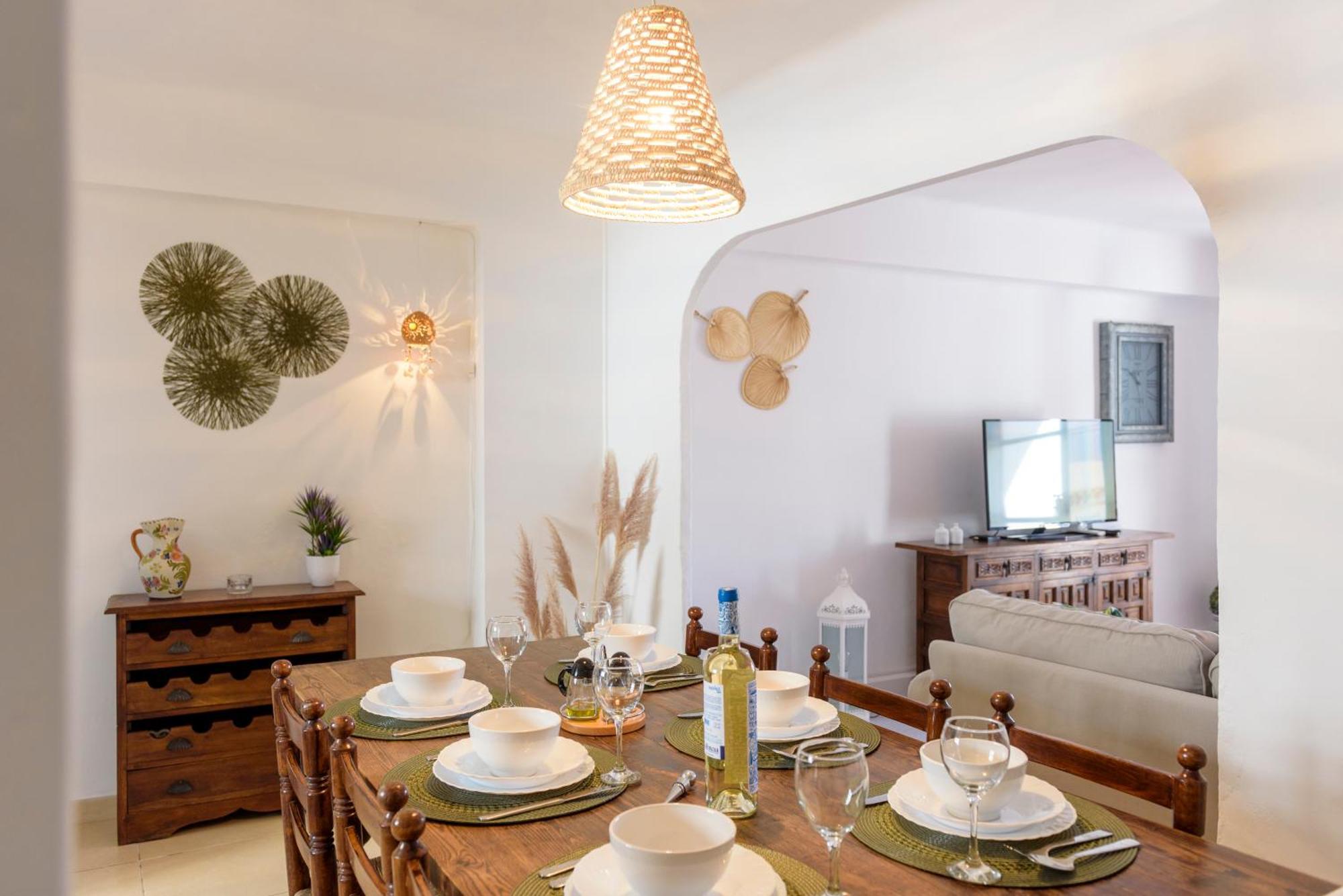 Port Perfection: Your Dream Apartment By The Beach Jávea エクステリア 写真