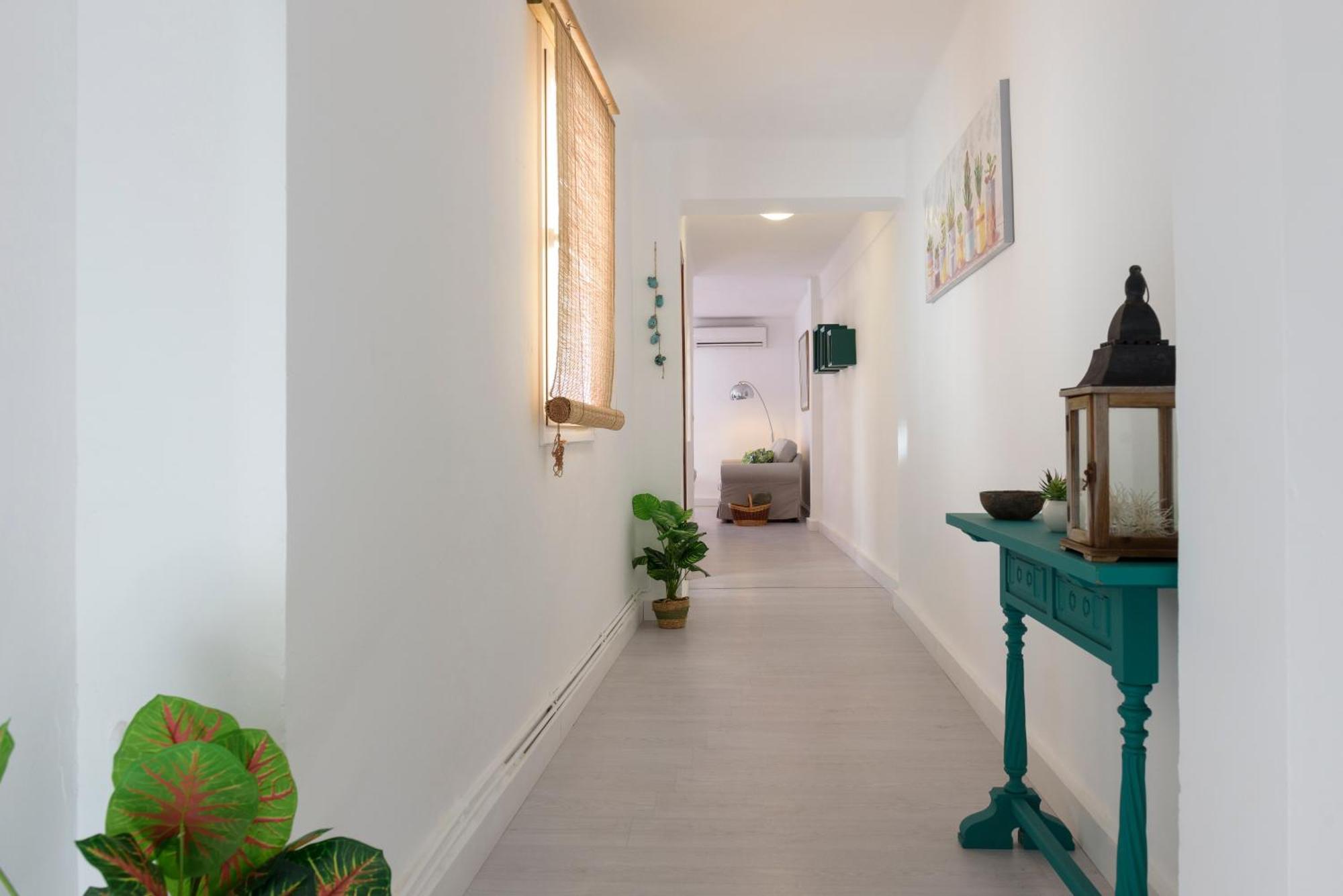 Port Perfection: Your Dream Apartment By The Beach Jávea エクステリア 写真
