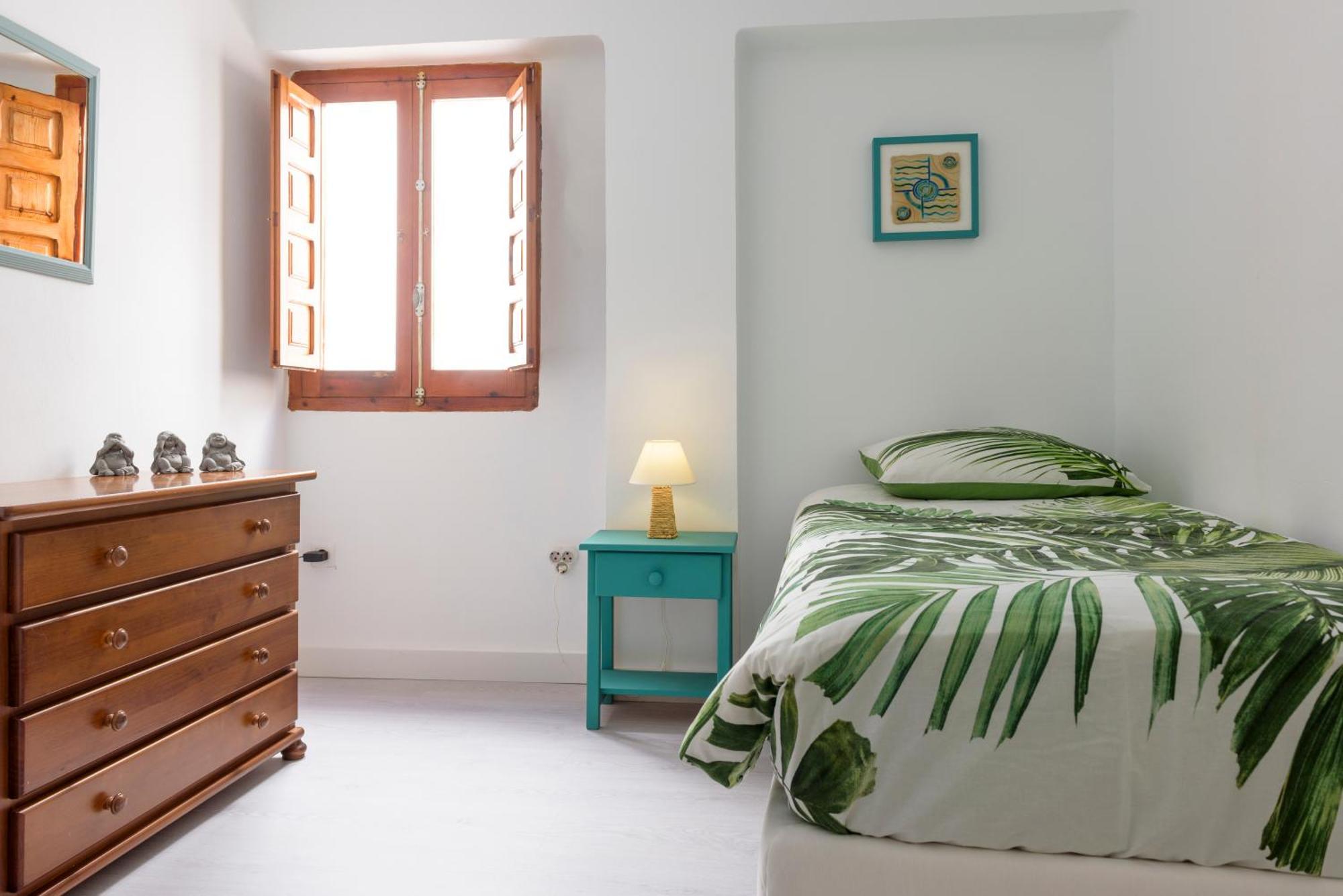 Port Perfection: Your Dream Apartment By The Beach Jávea エクステリア 写真